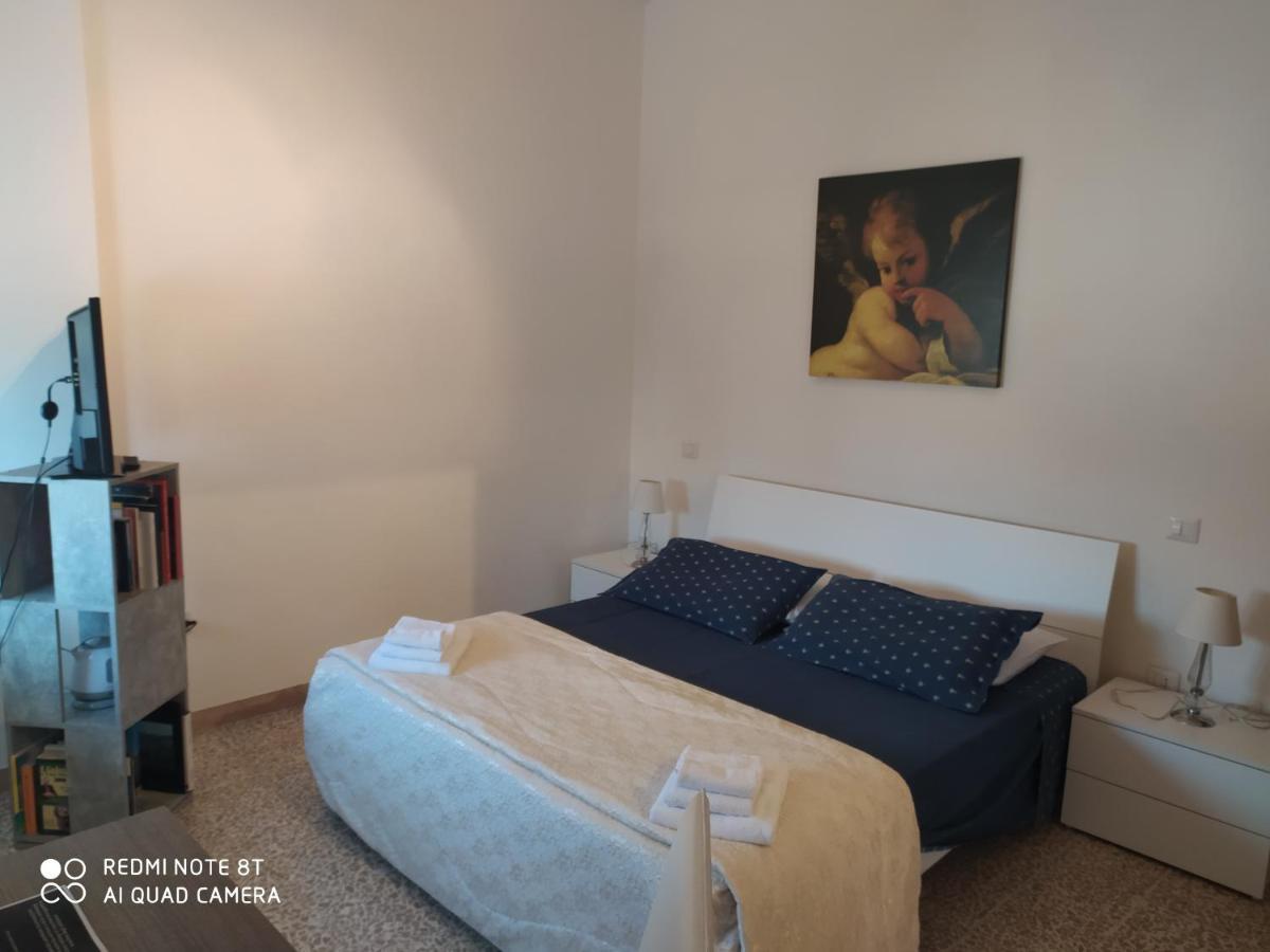 Bab San Feliciano Camere Foligno Extérieur photo